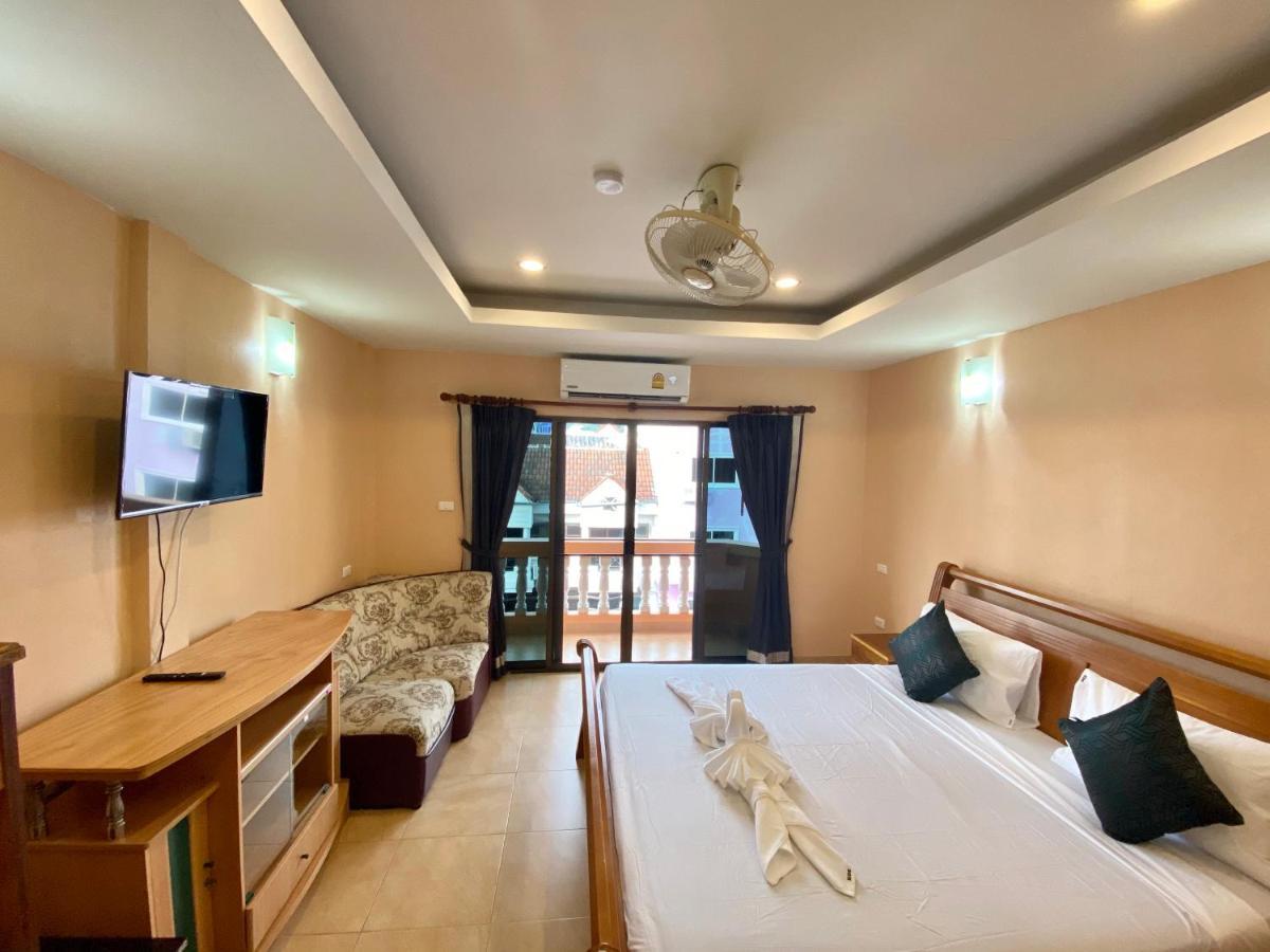 Star Guesthouse Patong Extérieur photo
