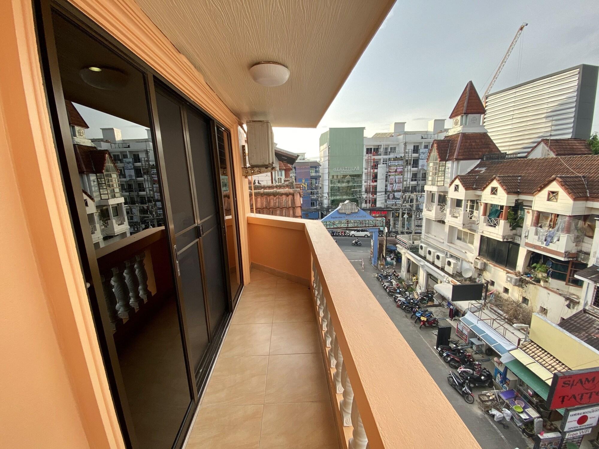 Star Guesthouse Patong Extérieur photo