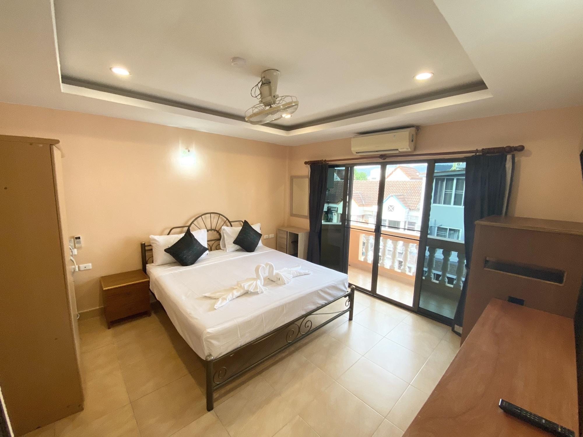 Star Guesthouse Patong Extérieur photo