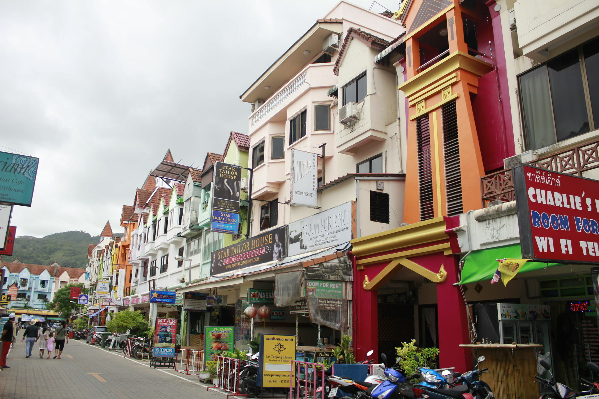 Star Guesthouse Patong Extérieur photo